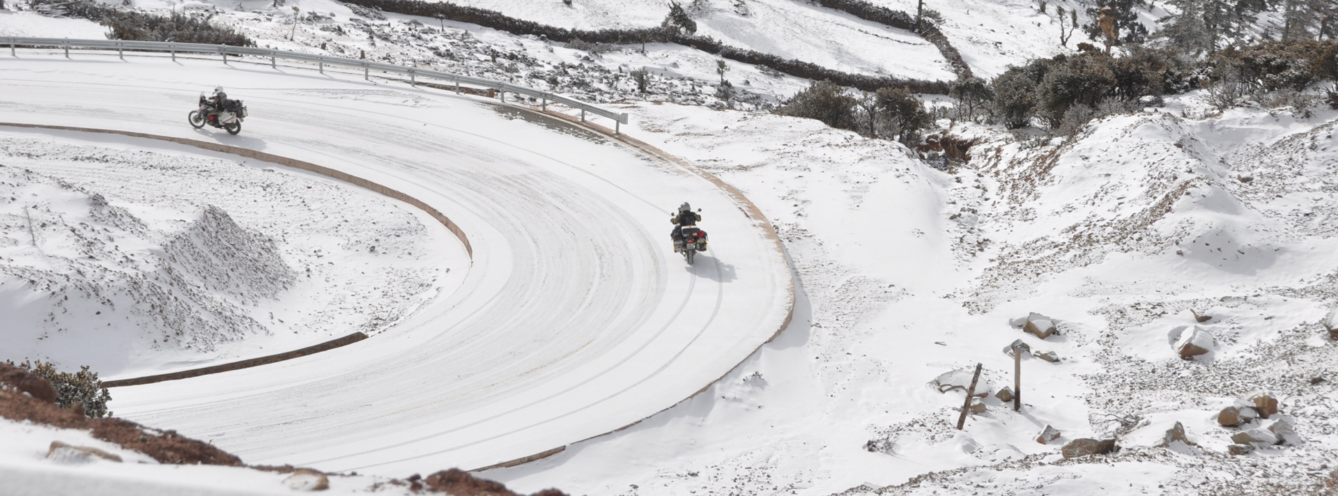 Fahren mit Mietmotorrad in China